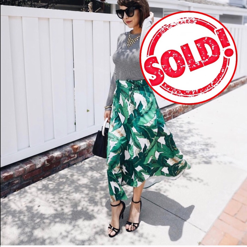 🌴 palm leaf wrap skirt